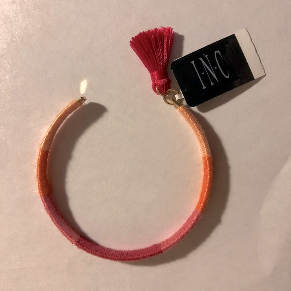 INC International Concepts Gold Tone Tassel Thread Wrapped Bracelet Pink OS - Picture 4 of 4